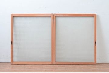 アンティーク建具　大正ロマンな雰囲気醸し出す大判なプレスガラスの窓2枚セット(引き戸、ガラス戸)(R-081054)