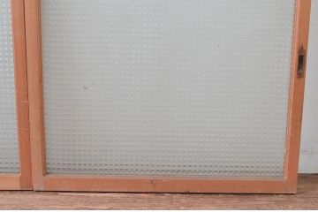 アンティーク建具　大正ロマンな雰囲気醸し出す大判なプレスガラスの窓2枚セット(引き戸、ガラス戸)(R-081054)