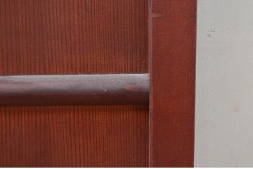 アンティーク建具　長い歴史を刻んだ風合いが魅力的な横桟板戸窓1枚(引き戸、格子戸、板戸、舞良戸、まいらど)(R-081057)