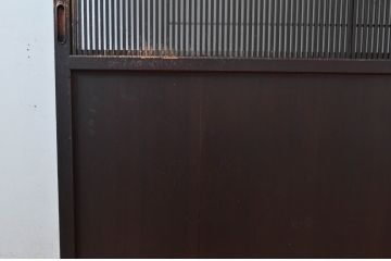 アンティーク建具　アクリル板入り　和モダンテイストのお部屋に取り入れたい格子帯戸1枚(引き戸、格子戸、板戸)(R-081066)
