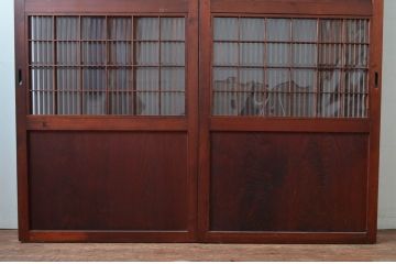 アンティーク建具　アクリル板入り　長い歴史を刻んだ風合いが魅力的な格子帯戸2枚セット(引き戸、格子戸、板戸)(R-081067)
