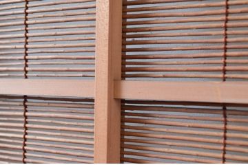 アンティーク建具　無双腰板が涼しげな和の空間を演出する夏戸2枚(簾戸、簀戸、葭戸、夏障子、葦戸、引き戸)(R-081068)