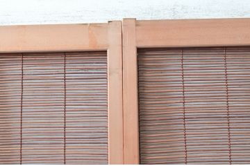 アンティーク建具　無双腰板が涼しげな和の空間を演出する夏戸2枚(簾戸、簀戸、葭戸、夏障子、葦戸、引き戸)(R-081068)