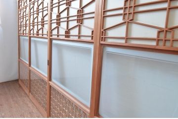 アンティーク建具　高級特注品!!　上品で凝ったデザインが魅力的な組子入り雪見障子戸4枚セット(猫間障子戸、擦り上げ障子戸、擦上障子戸、引き戸、ガラス戸)(R-081070)