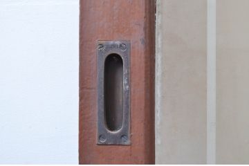 アンティーク建具　ペイント仕上げ限定　古い商店の大判ガラス戸2枚セット(引き戸、建具)(R-081075)