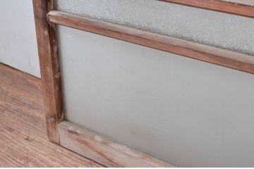 アンティーク建具　ノスタルジックな雰囲気を纏ったガラス窓2枚セット(引き戸、ガラス戸)(R-081080)