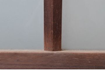 アンティーク建具　上手物!!　腰板欅(ケヤキ)材　素朴な木味が魅力的な作りの良い玄関戸2枚セット(引き戸、ガラス戸)(R-081081)