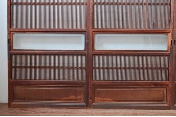 アンティーク建具　上手物!!　どこか懐かしい雰囲気を醸し出す裏障子付き格子戸4枚セット(引き戸、障子戸、ガラス帯戸)(R-081083)