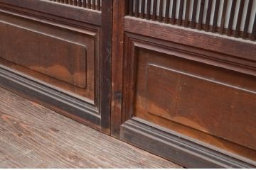 アンティーク建具　上手物!!　どこか懐かしい雰囲気を醸し出す裏障子付き格子戸4枚セット(引き戸、障子戸、ガラス帯戸)(R-081083)