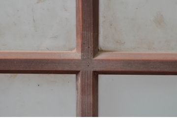 アンティーク建具　レトロな佇まいが魅力的なガラス扉1枚(ドア、木製扉)(R-081085)