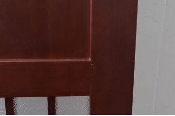 中古　職人手作り品!!　お部屋のアクセントになる色ガラス入りドア1枚(扉、木製扉)(R-081089)