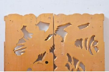 ビンテージ建具　激レア　特注品!!　龍の彫刻の小さな扉1対2枚セット(両開き扉1対、木製扉、ヴィンテージ)(R-081092)