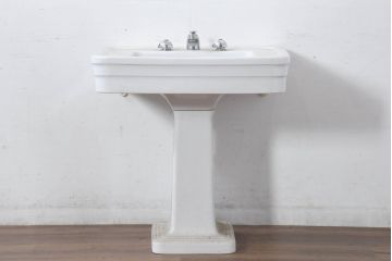 和製ビンテージ　希少!!　東洋陶器　TOTO　ヨーロピアン　クラシックな美しさと空間の開放感が魅力のペデスタルシンク(洗面台、流し、手洗いスタンド、ウォッシュスタンド、店舗什器)(R-081099)