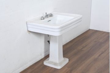 和製ビンテージ　希少!!　東洋陶器　TOTO　ヨーロピアン　クラシックな美しさと空間の開放感が魅力のペデスタルシンク(洗面台、流し、手洗いスタンド、ウォッシュスタンド、店舗什器)(R-081099)
