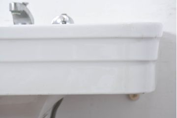 和製ビンテージ　希少!!　東洋陶器　TOTO　ヨーロピアン　クラシックな美しさと空間の開放感が魅力のペデスタルシンク(洗面台、流し、手洗いスタンド、ウォッシュスタンド、店舗什器)(R-081099)