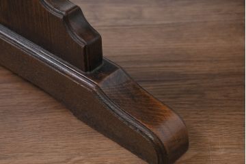 和製ビンテージ　オールドカリモク(karimoku)　マガジンラック付き　木のぬくもり感じるサイドテーブル(電話台、飾り台、ディスプレイ台、陳列棚、コンソールテーブル、ヴィンテージ)(R-081100)