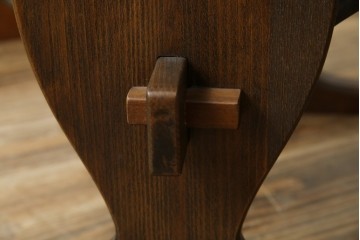 和製ビンテージ　オールドカリモク(karimoku)　マガジンラック付き　木のぬくもり感じるサイドテーブル(電話台、飾り台、ディスプレイ台、陳列棚、コンソールテーブル、ヴィンテージ)(R-081100)