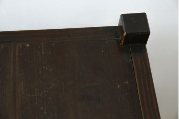 和製アンティーク　木味の簡素な三段飾り棚　(R-081102)