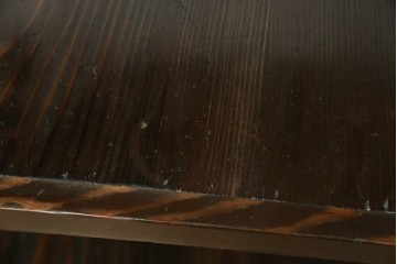 和製アンティーク　木味の簡素な三段飾り棚　(R-081102)