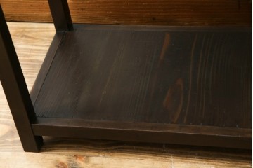 和製アンティーク　木味の簡素な三段飾り棚　(R-081102)