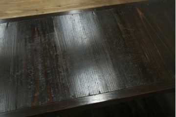 和製アンティーク　木味の簡素な三段飾り棚　(R-081102)