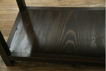 和製アンティーク　木味の簡素な三段飾り棚　(R-081102)