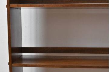 和製アンティーク　栓材　懐かしい雰囲気漂う楔(くさび)式本棚(4段、オープンシェルフ、ディスプレイラック、陳列棚、ブックシェルフ、飾り棚)(R-081103)