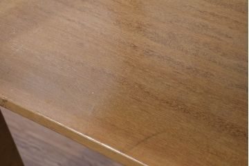 和製アンティーク　大型　ラワン材　味わい深い木の風合いが魅力的!!シンプルな飾り棚(オープンラック、オープンシェルフ、飾り棚、陳列棚)(R-081105)