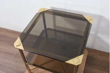 イタリアビンテージ　高級家具ブランド　Vivai del Sud(ヴィヴァイ デル シュッド)社製　ブラスフレーム　スモークガラス　洗練されたデザインのコーヒーテーブル(サイドテーブル、ローテーブル、リビングテーブル、センターテーブル、店舗什器、ヴィンテージ)(R-081107)