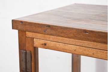 和製アンティーク　シンプルで使い勝手の良い小振りな縦型ガラスケース(Gケース、ショーケース、ディスプレイケース、コレクションケース、サイドキャビネット、飾り棚、陳列棚、収納棚、戸棚、店舗什器)(R-081111)