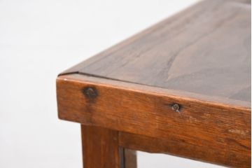 和製アンティーク　シンプルで使い勝手の良い小振りな縦型ガラスケース(Gケース、ショーケース、ディスプレイケース、コレクションケース、サイドキャビネット、飾り棚、陳列棚、収納棚、戸棚、店舗什器)(R-081111)