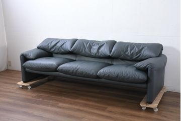 中古　超美品　Cassina(カッシーナ)　MARALUNGA(マラルンガ)　専門店にて再塗装リペア済!高級感あふれる3人掛けソファ(3P、三人掛けソファ)(現行定価約240万円)(R-081116)