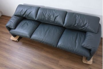 中古　超美品　Cassina(カッシーナ)　MARALUNGA(マラルンガ)　専門店にて再塗装リペア済!高級感あふれる3人掛けソファ(3P、三人掛けソファ)(現行定価約240万円)(R-081116)