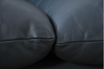 中古　超美品　Cassina(カッシーナ)　MARALUNGA(マラルンガ)　専門店にて再塗装リペア済!高級感あふれる3人掛けソファ(3P、三人掛けソファ)(現行定価約240万円)(R-081116)