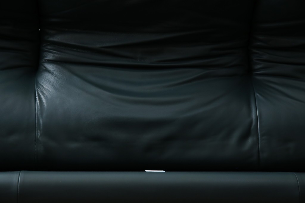 中古　超美品　Cassina(カッシーナ)　MARALUNGA(マラルンガ)　専門店にて再塗装リペア済!高級感あふれる3人掛けソファ　現行定価約240万円　(R-081116)