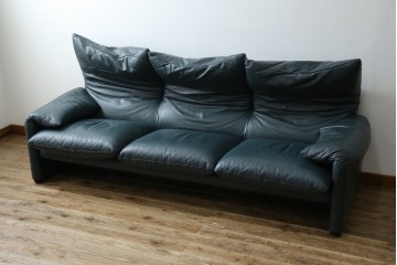 中古　超美品　Cassina(カッシーナ)　MARALUNGA(マラルンガ)　専門店にて再塗装リペア済!高級感あふれる3人掛けソファ　現行定価約240万円　(R-081116)