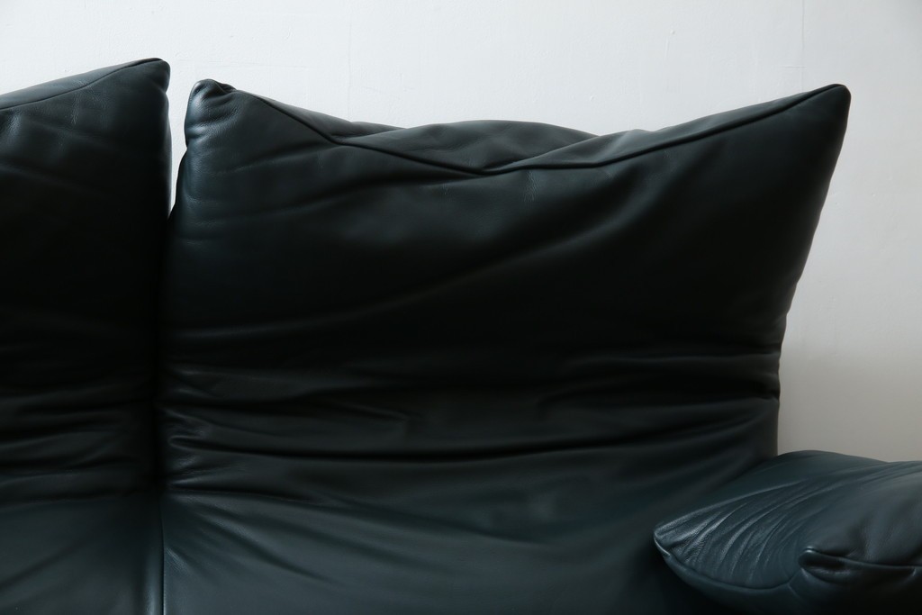 中古　超美品　Cassina(カッシーナ)　MARALUNGA(マラルンガ)　専門店にて再塗装リペア済!高級感あふれる3人掛けソファ　現行定価約240万円　(R-081116)
