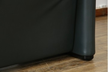 中古　超美品　Cassina(カッシーナ)　MARALUNGA(マラルンガ)　専門店にて再塗装リペア済!高級感あふれる3人掛けソファ　現行定価約240万円　(R-081116)