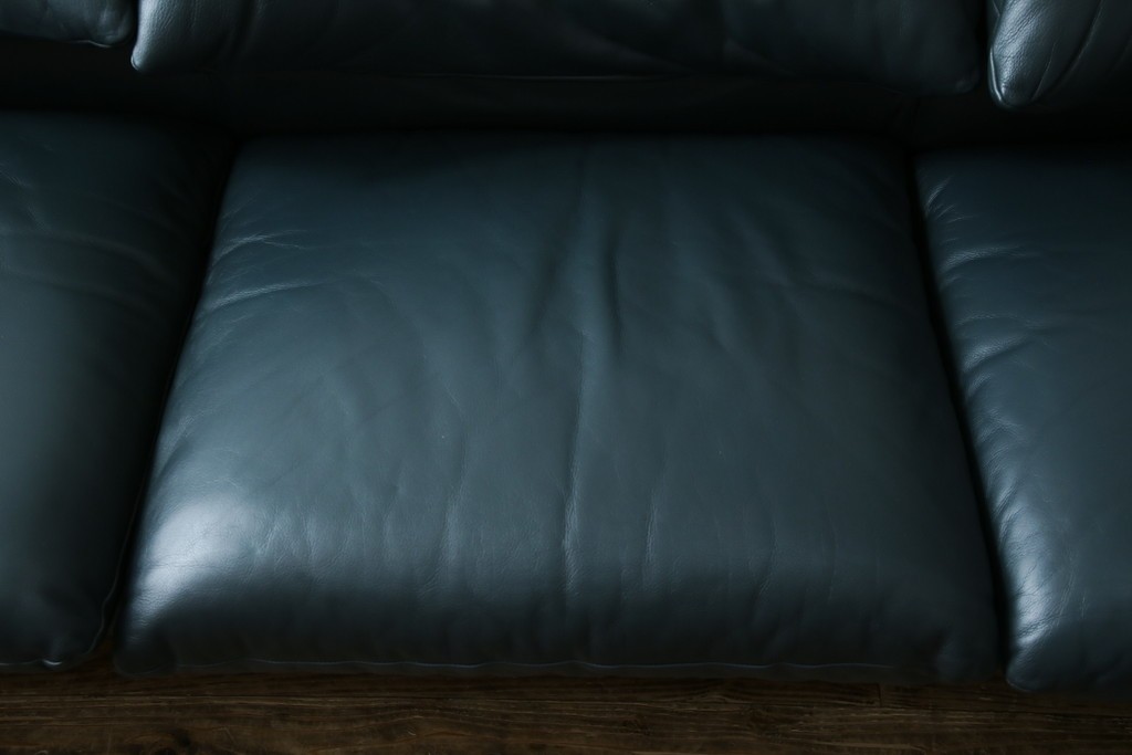 中古　超美品　Cassina(カッシーナ)　MARALUNGA(マラルンガ)　専門店にて再塗装リペア済!高級感あふれる3人掛けソファ　現行定価約240万円　(R-081116)