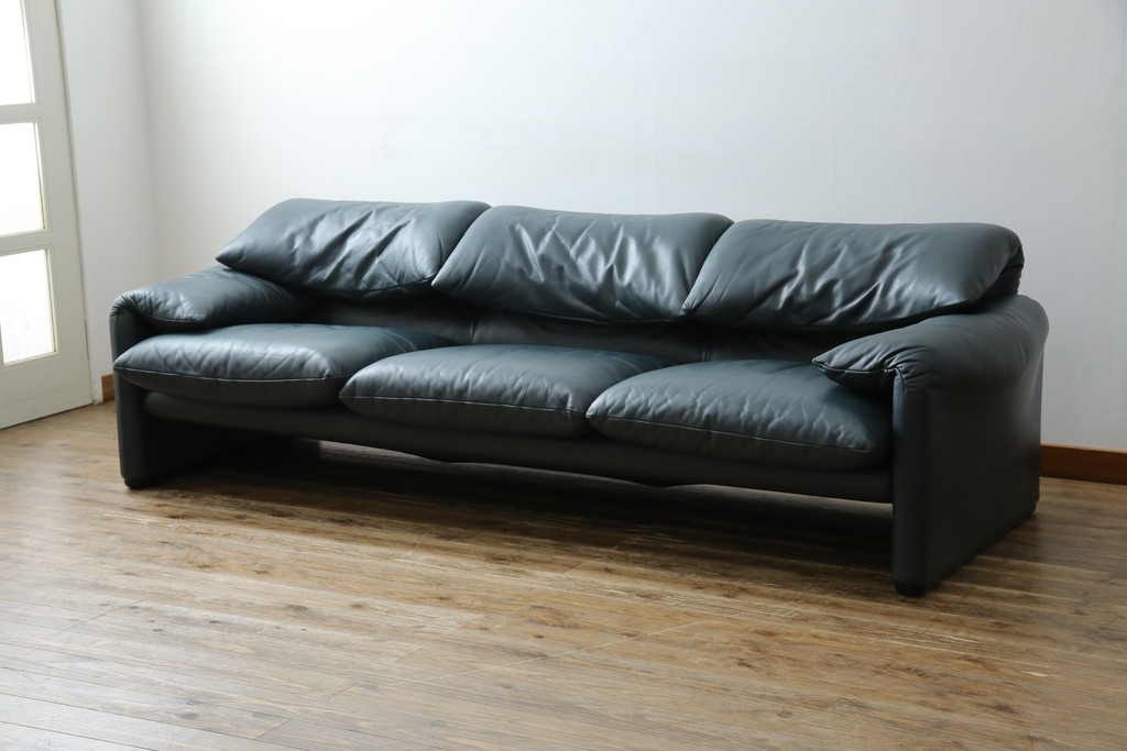 中古　超美品　Cassina(カッシーナ)　MARALUNGA(マラルンガ)　専門店にて再塗装リペア済!高級感あふれる3人掛けソファ　現行定価約240万円　(R-081116)