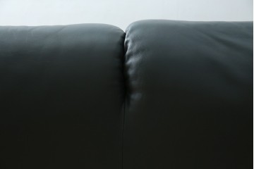 中古　超美品　Cassina(カッシーナ)　MARALUNGA(マラルンガ)　専門店にて再塗装リペア済!高級感あふれる3人掛けソファ　現行定価約240万円　(R-081116)