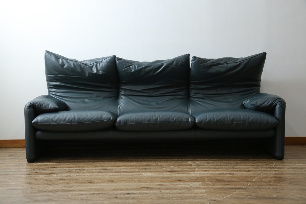 中古　超美品　Cassina(カッシーナ)　MARALUNGA(マラルンガ)　専門店にて再塗装リペア済!高級感あふれる3人掛けソファ　現行定価約240万円　(R-081116)