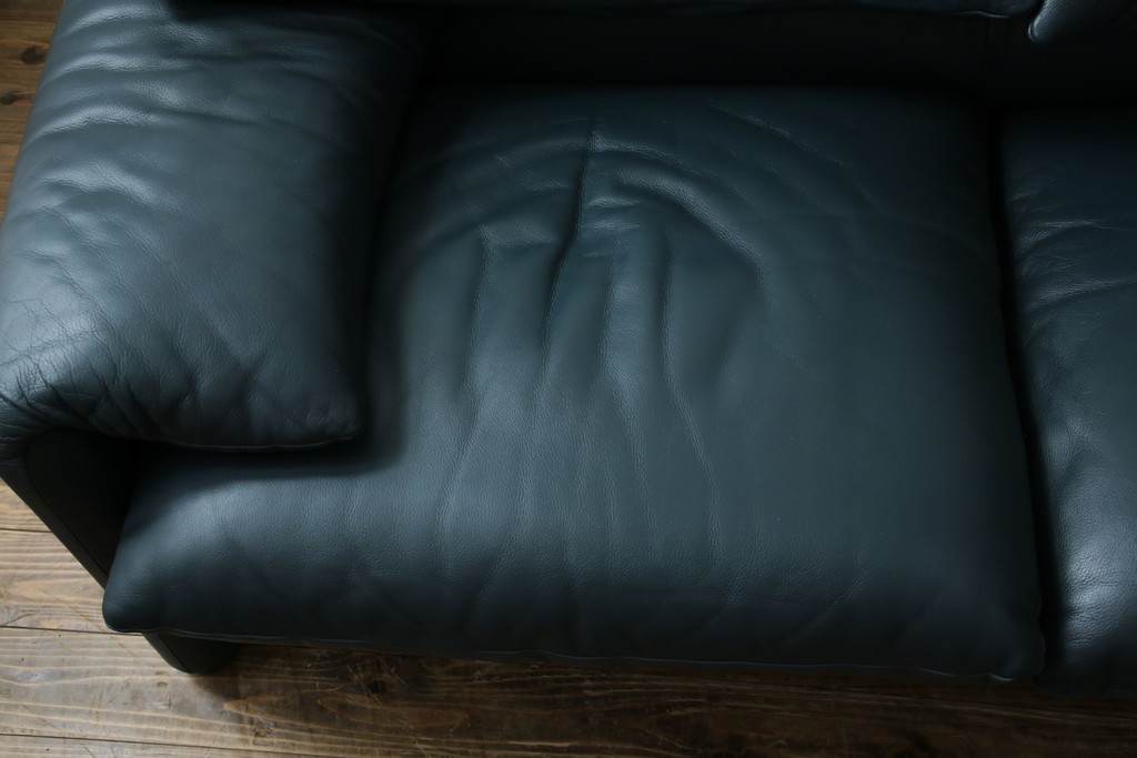 中古　超美品　Cassina(カッシーナ)　MARALUNGA(マラルンガ)　専門店にて再塗装リペア済!高級感あふれる3人掛けソファ　現行定価約240万円　(R-081116)