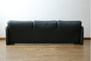 中古　超美品　Cassina(カッシーナ)　MARALUNGA(マラルンガ)　専門店にて再塗装リペア済!高級感あふれる3人掛けソファ　現行定価約240万円　(R-081116)