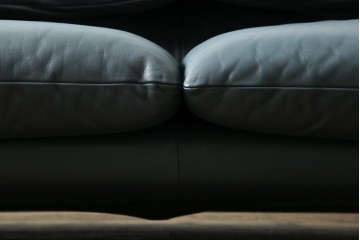 中古　超美品　Cassina(カッシーナ)　MARALUNGA(マラルンガ)　専門店にて再塗装リペア済!高級感あふれる3人掛けソファ　現行定価約240万円　(R-081116)