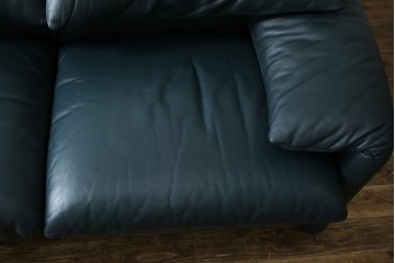 中古　超美品　Cassina(カッシーナ)　MARALUNGA(マラルンガ)　専門店にて再塗装リペア済!高級感あふれる3人掛けソファ　現行定価約240万円　(R-081116)