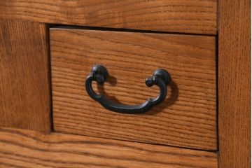 中古　美しい杢目と品のある佇まいが魅力の重ね水屋箪笥(収納箪笥、戸棚、収納棚、食器棚、バラ売り可能)(R-081120)