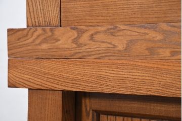 中古　美しい杢目と品のある佇まいが魅力の重ね水屋箪笥(収納箪笥、戸棚、収納棚、食器棚、バラ売り可能)(R-081120)