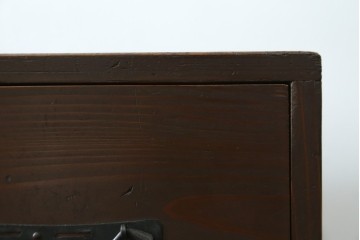 和製アンティーク　簡素でシンプルなデザインの関西時代箪笥　(R-081125)