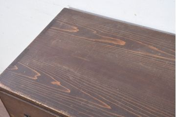 和製アンティーク　簡素でシンプルなデザインの関西時代箪笥(収納箪笥、衣装箪笥、ローボード、ローチェスト、引き出し)(R-081125)